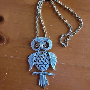Vintage Costume Jewelry Owl Necklace Goldtone and White